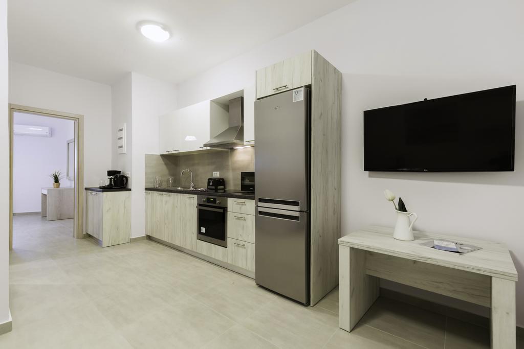 Lindos Kalathos Luxury Apartments エクステリア 写真