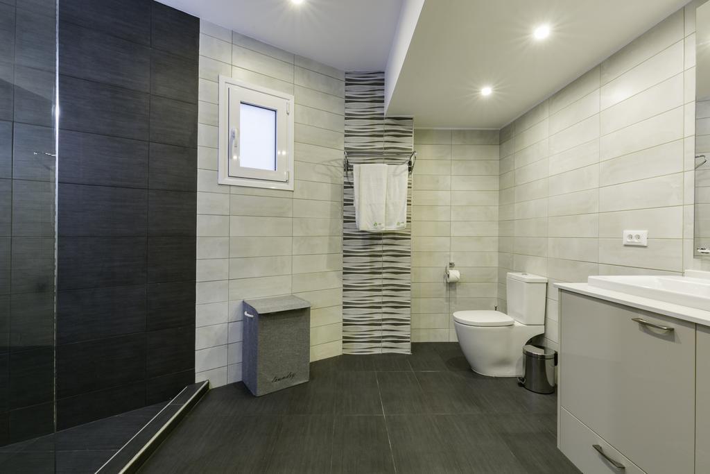 Lindos Kalathos Luxury Apartments エクステリア 写真